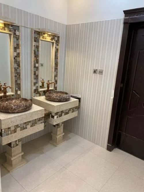 8 bedroom villa in Al Awali 14