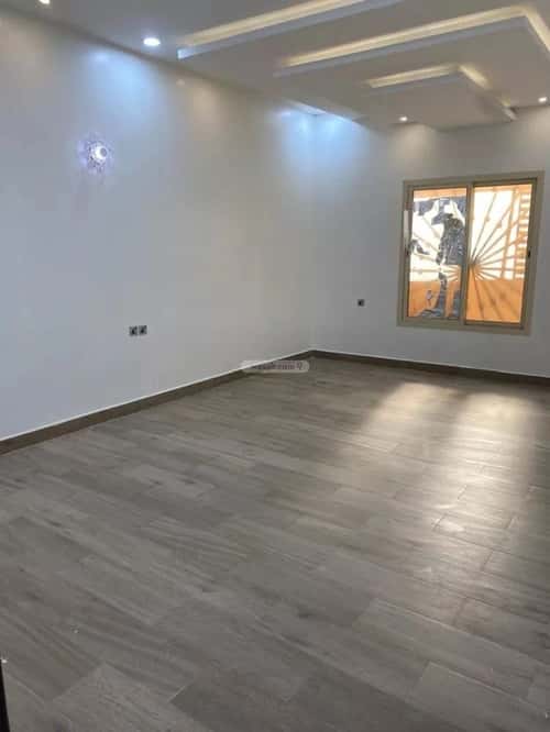 8 bedroom villa in Al Awali 7