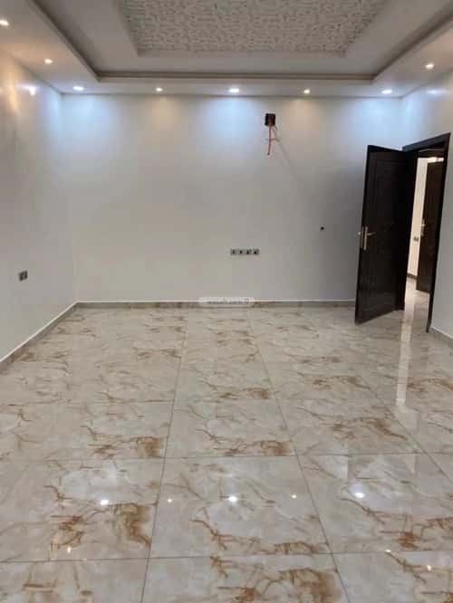 8 bedroom villa in Al Awali 6