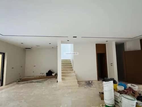 4 bedroom villa in Al Aridh 10
