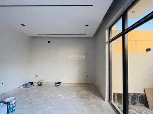 4 bedroom villa in Al Aridh 15