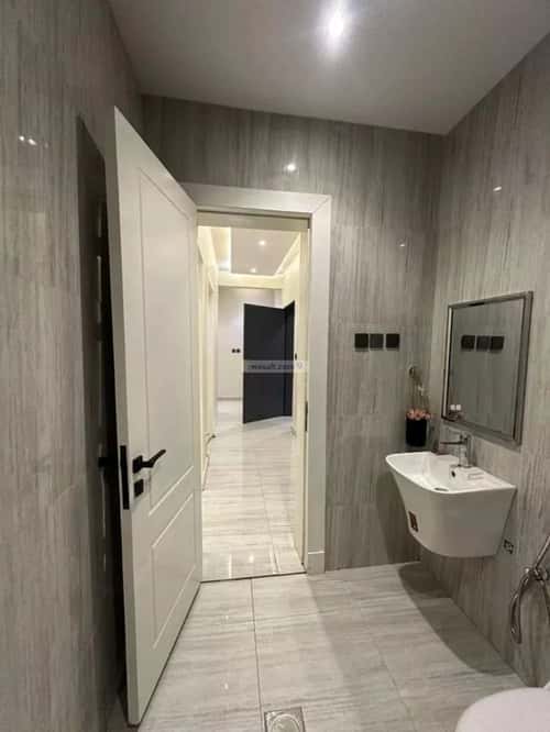 3 bedroom apartment in Al Qadisiyah 4