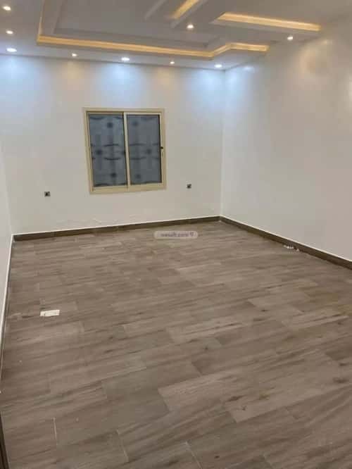 فيلا 8 غرف في العوالي 3