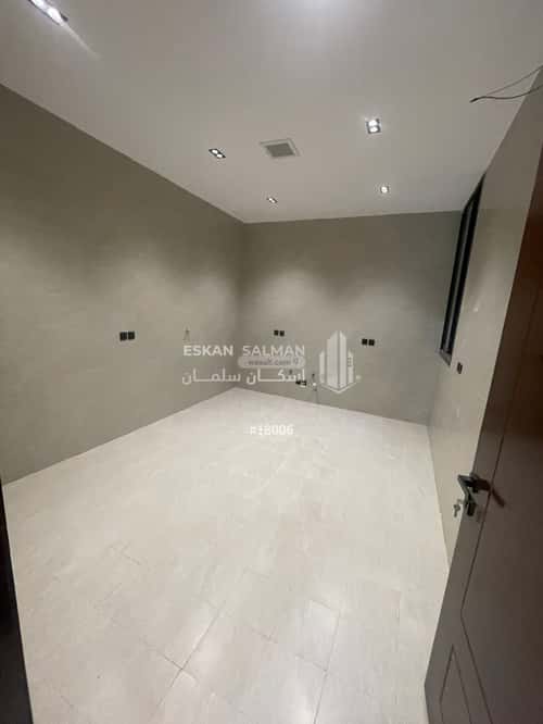 8 bedroom villa in Al Bayan 4