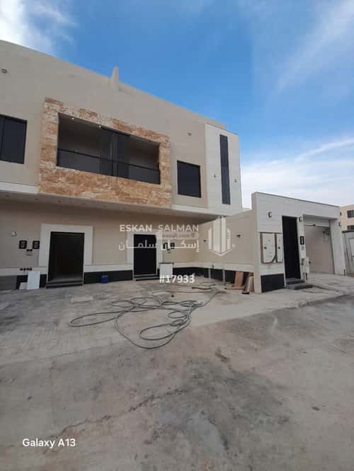 4 bedroom apartment in Al Janadriyah 5