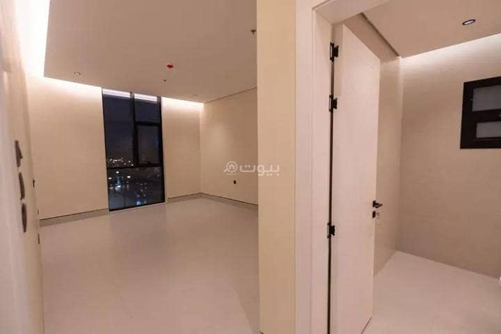 4 bedroom apartment in King Fahd, Riyadh 5