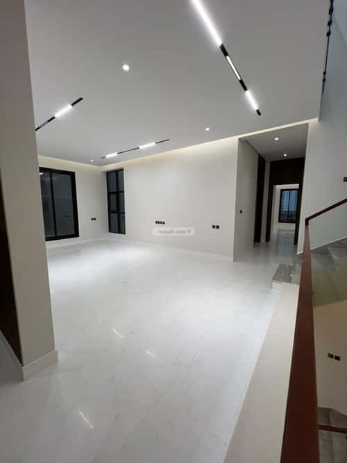 6 bedroom villa in Al Mahdiyyah 4