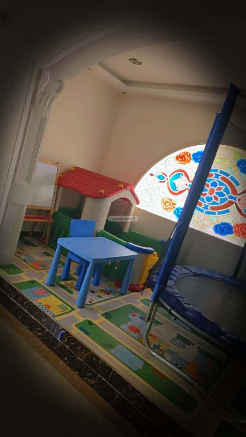 6 bedroom villa in Al Yasmin 5