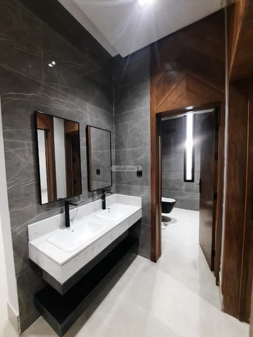 5 bedroom floor in Al Awali 2