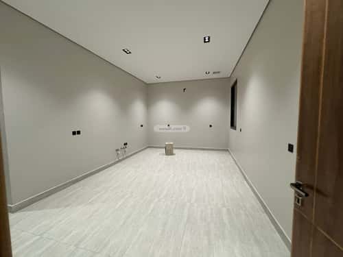 5 bedroom villa in Al Rimal 12