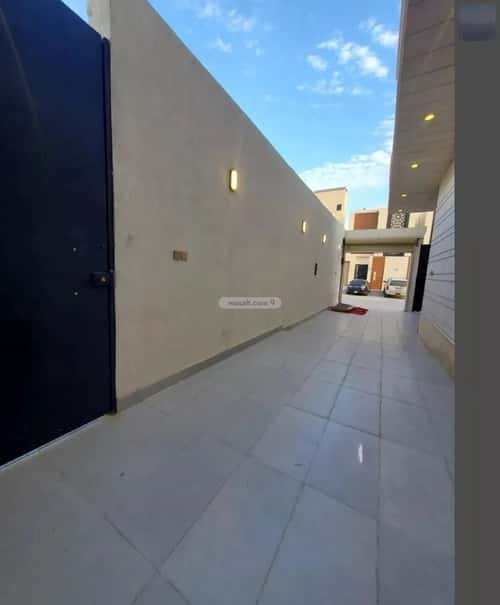 فيلا 7 غرف في الجنادرية 1