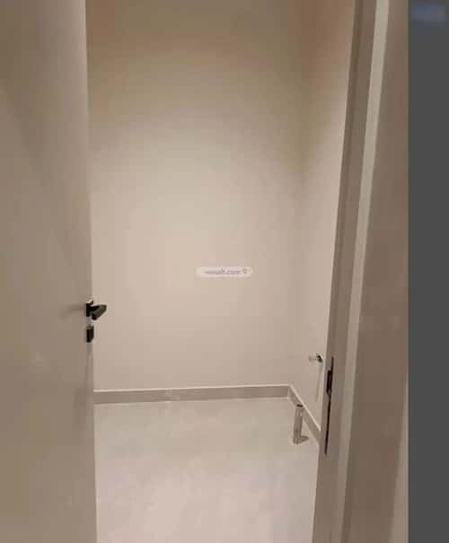 6 bedroom floor in Al Janadriyah 7