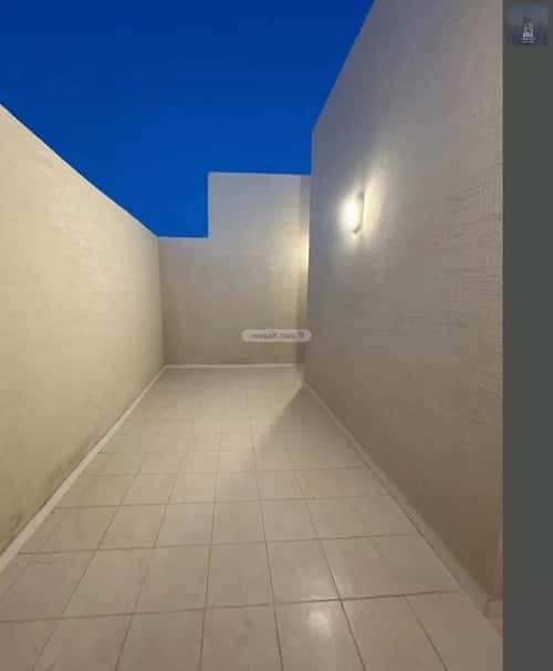2 bedroom apartment in Al Janadriyah 6