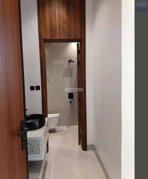 6 bedroom apartment in Al Janadriyah 4