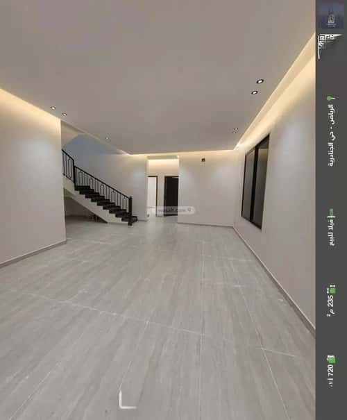 5 bedroom villa in Al Janadriyah 2