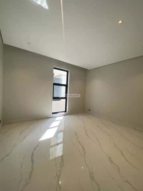 5 bedroom villa in Al Maizilah 5