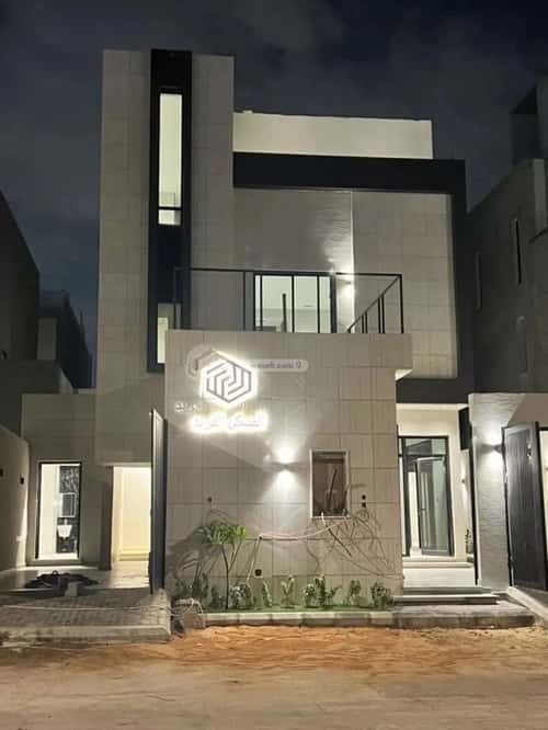 5 bedroom villa in Al Rimal 4