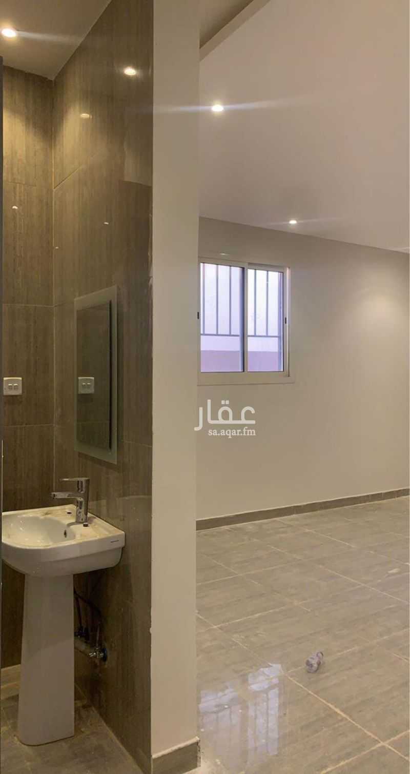 3 bedroom floor in Dahiat Namar 2