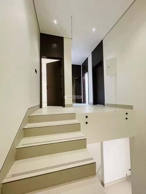 5 bedroom villa in Al Yarmouk 5