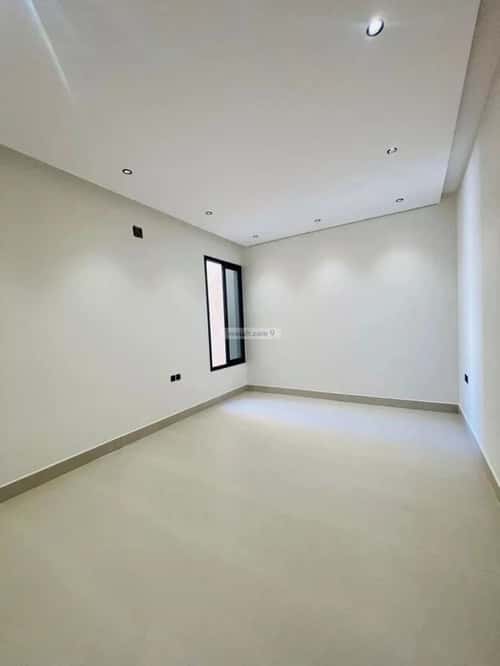 5 bedroom villa in Al Yarmouk 14