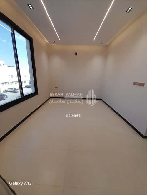 4 bedroom floor in As Saadah 9