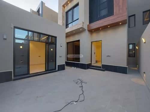 5 bedroom villa in Al Rimal 4