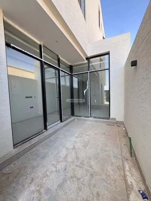 5 bedroom floor in Al Yarmouk 3