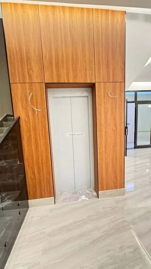 5 bedroom villa in Al Rimal 4