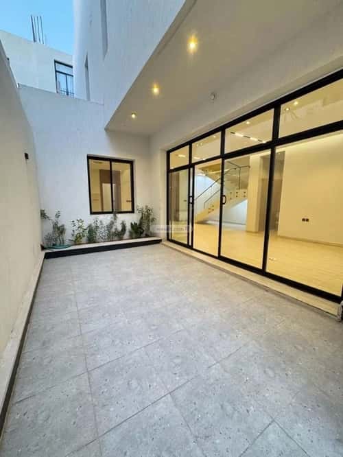 5 bedroom floor in Al Munsiyah 6