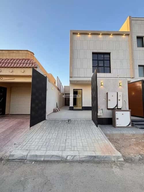 4 bedroom floor in Al Munsiyah 4