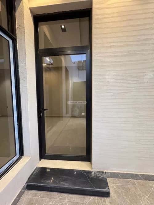 5 bedroom villa in Al Yarmouk 1