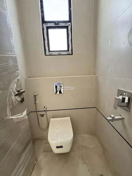 3 bedroom apartment in Al Yarmouk 8