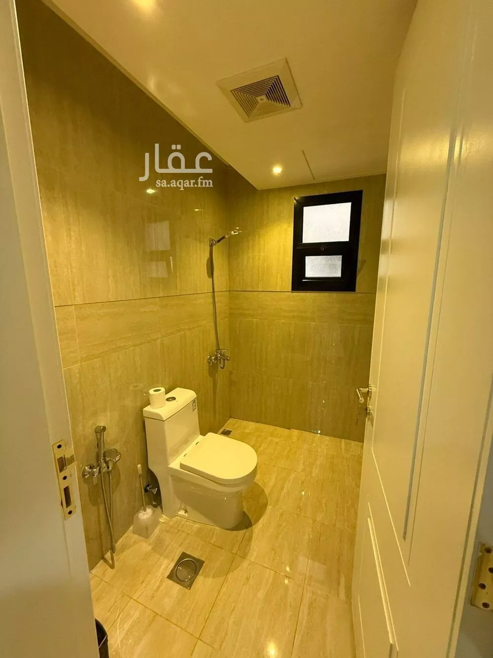 3 bedroom apartment in Al Munsiyah 4