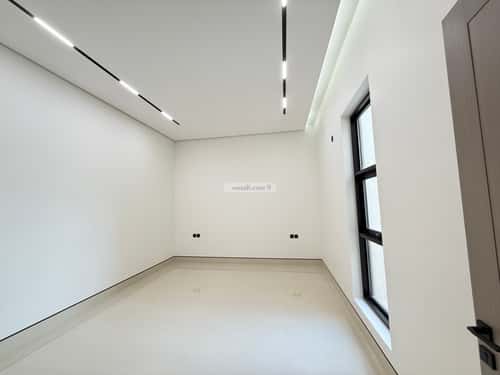 5 bedroom villa in Al Mahdiyyah 5