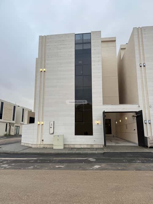 6 bedroom villa in Al Mahdiyyah 10
