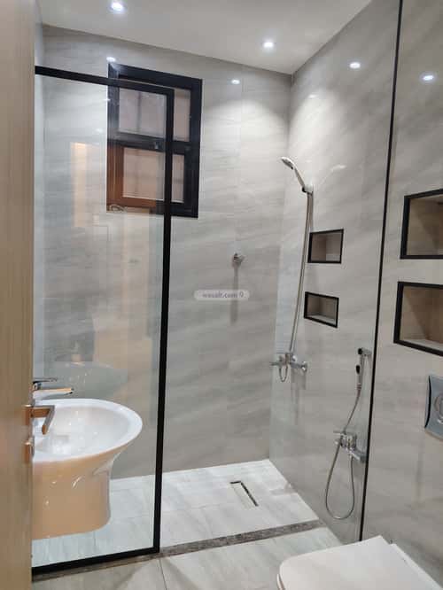 4 bedroom apartment in Al Munsiyah 1