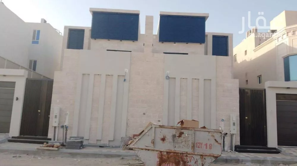 فيلا 9 غرف في البحيرة