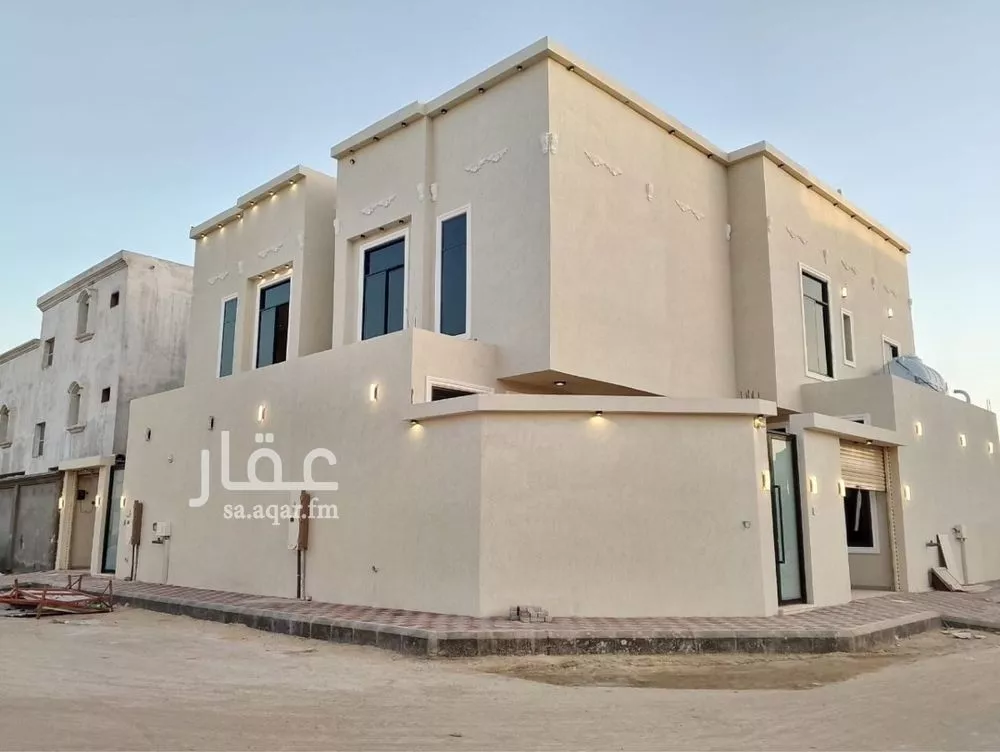 فيلا 7 غرف في الصواري