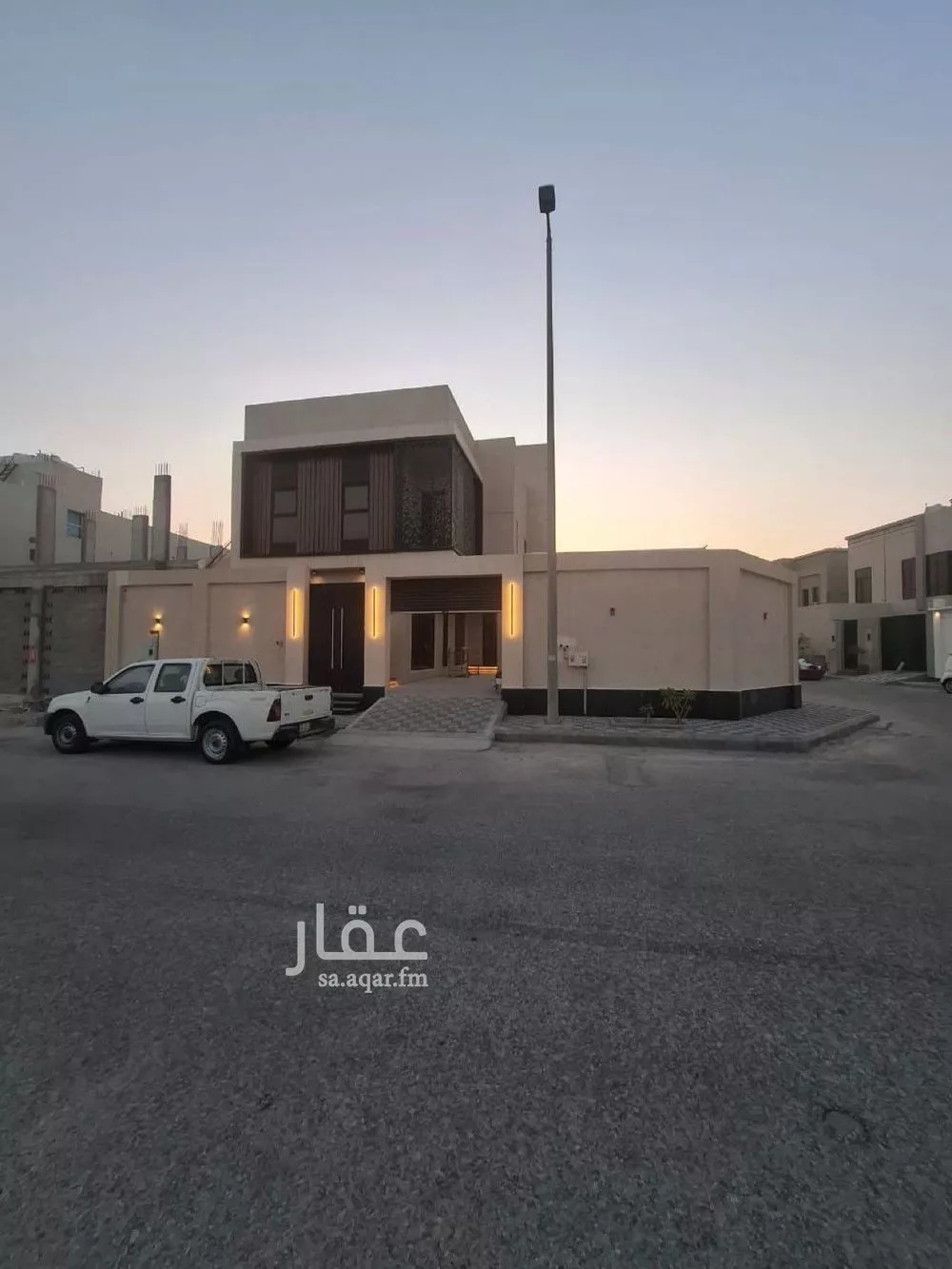 فيلا 9 غرف في البحيرة