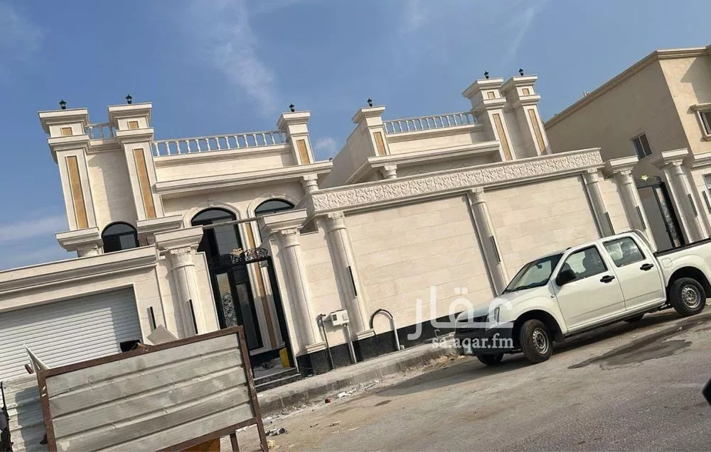 9 bedroom villa in Al Shiraa