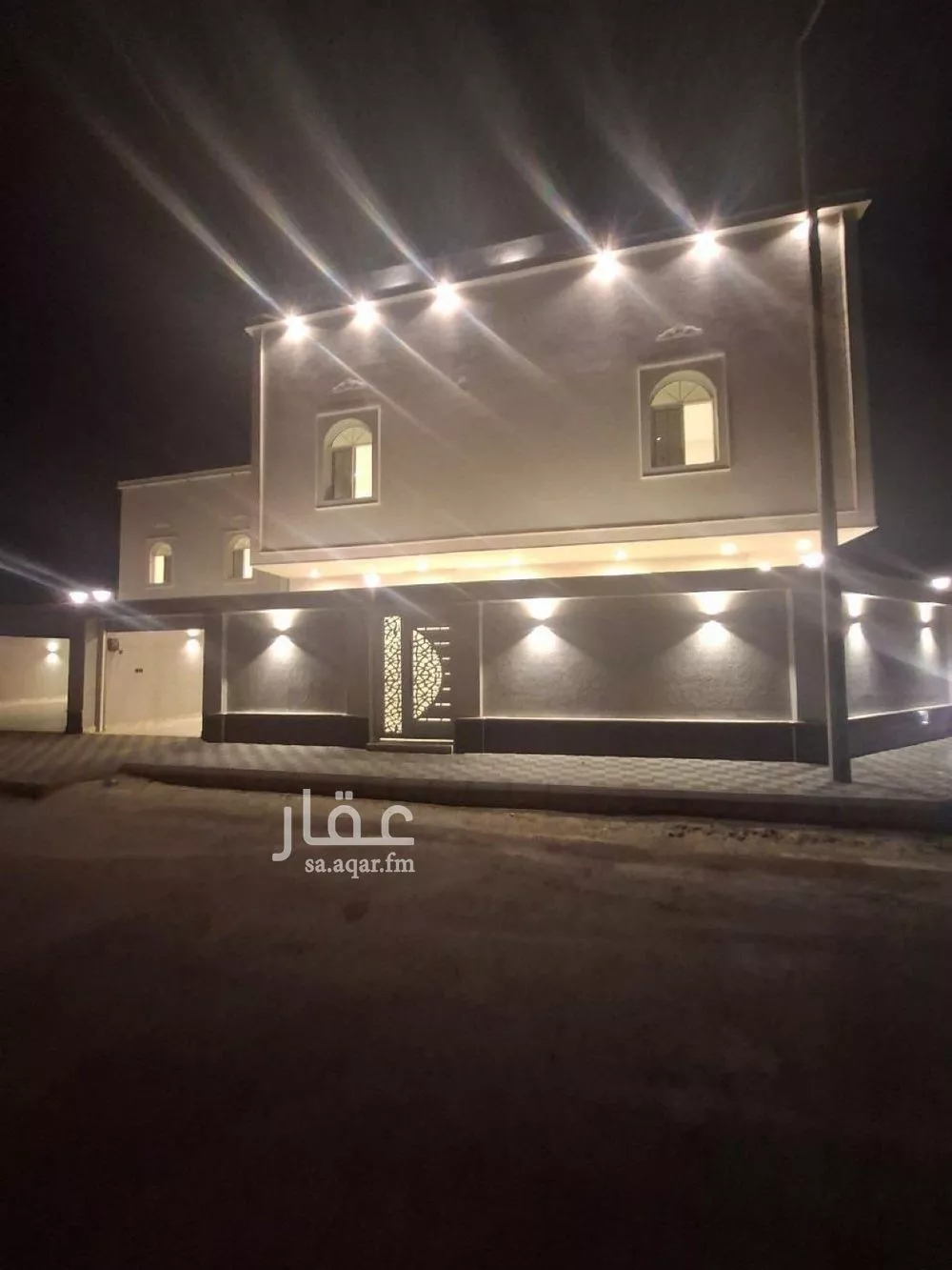 فيلا 8 غرف في اللؤلؤ