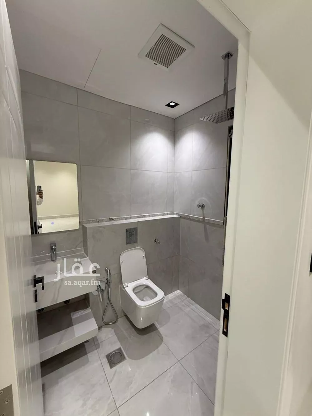 3 bedroom floor in Al Narjis 7