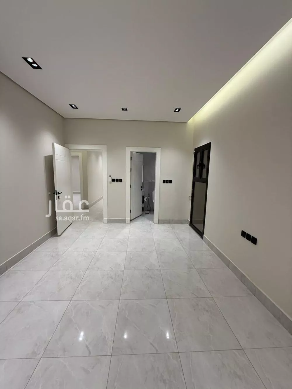 3 bedroom floor in Al Narjis 9
