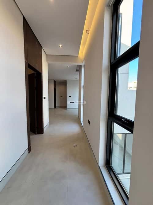 6 bedroom villa in Al Mahdiyyah 2