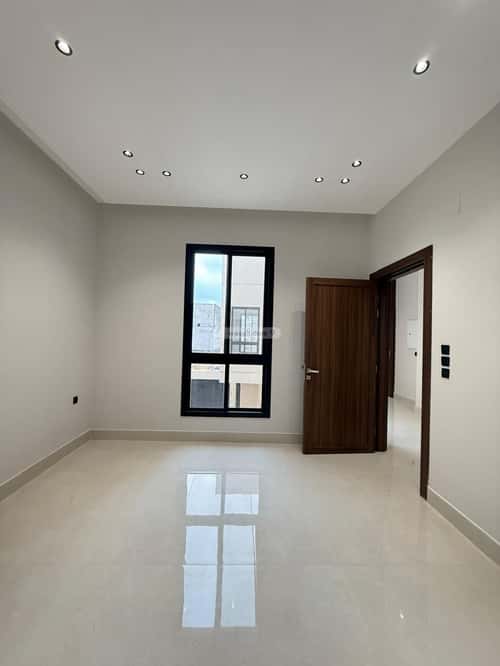 6 bedroom villa in Al Mahdiyyah 4