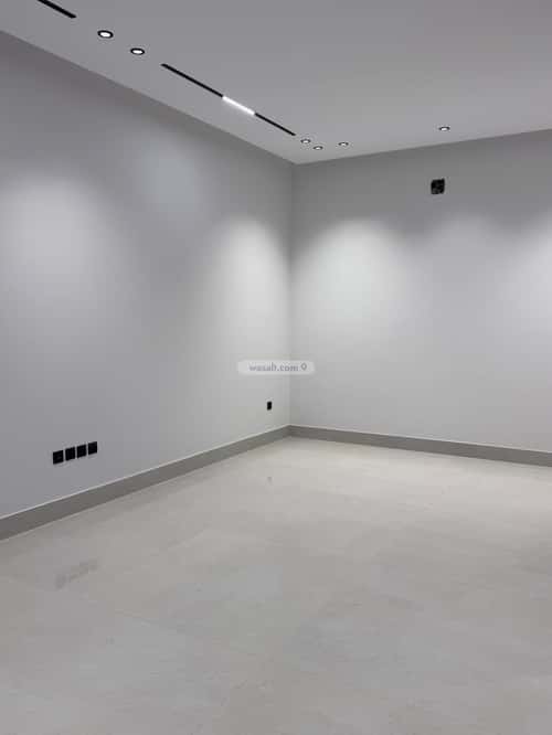 4 bedroom villa in Al Mahdiyyah 5