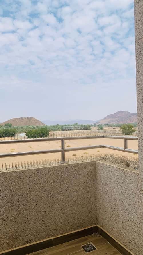 6 bedroom villa in Al Uyun 3