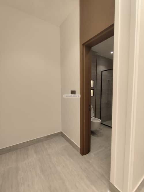 4 bedroom floor in Al Rimal 1