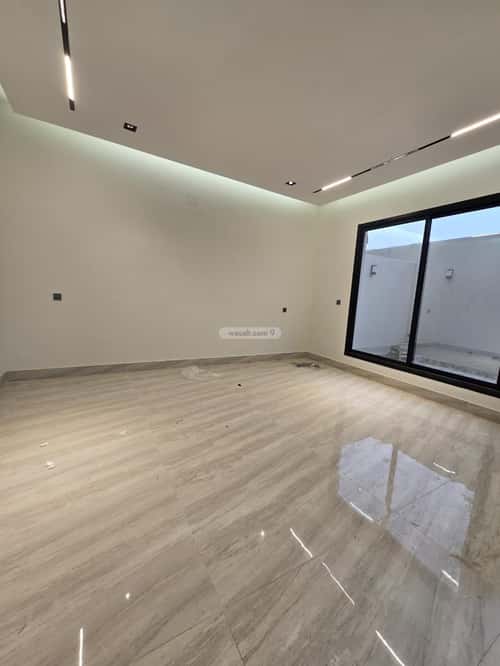 5 bedroom villa in Al Rimal 4