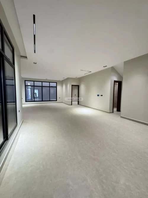 5 bedroom villa in Qurtubah 4